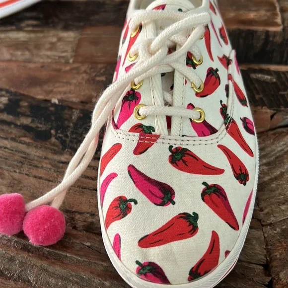 Kate Spade/Keds Red Chile Pepper canvas sneakers with pom pom laces size 7 NWOT - Picture 7 of 14